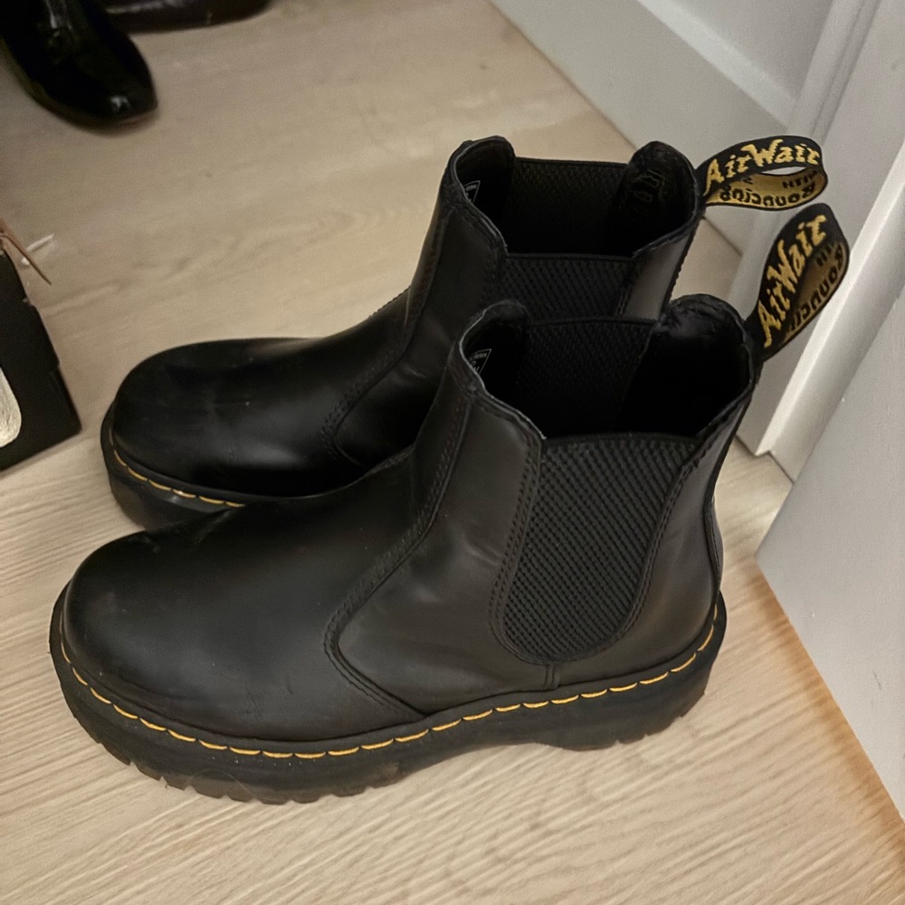 Dr. Martens Black Ankle Boots with Air-Cushioned Sole
